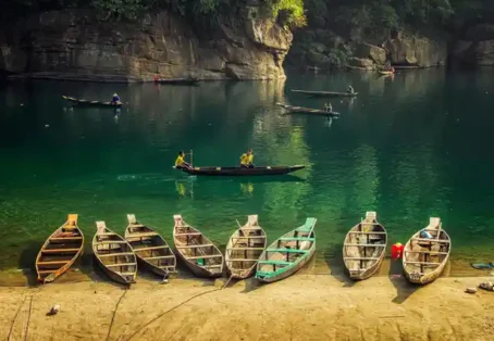 North East Escape with Kaziranga Safari & Meghalaya Wonders