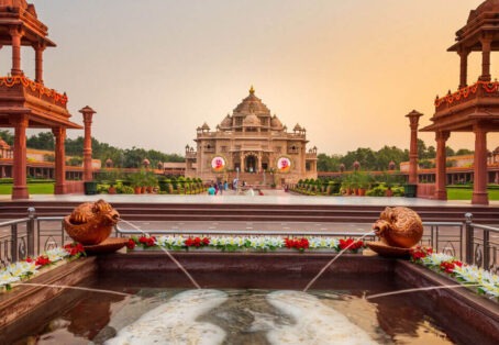 Divine Gujarat Tour – Dwarka, Somnath, Diu & Gir Safari
