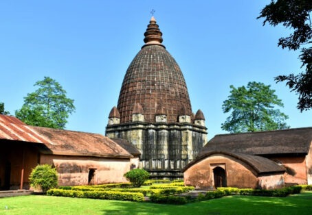 North East Tour Package | Shillong, Cherrapunjee & Guwahati Group Trip