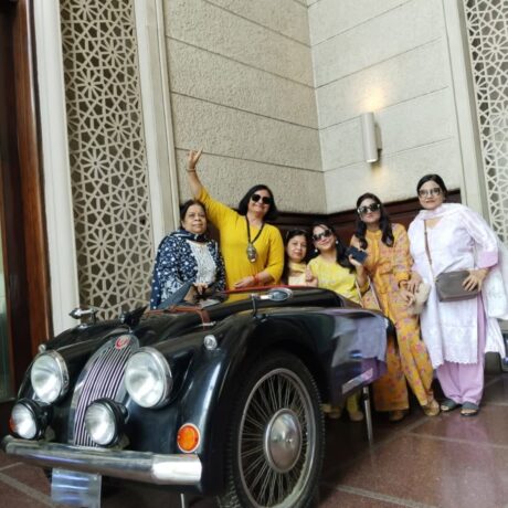 👯_♀️with my butterflies 🦋 murthal lunch🍱🍽️All about May month Kitty 😻... chatting and chil (3)